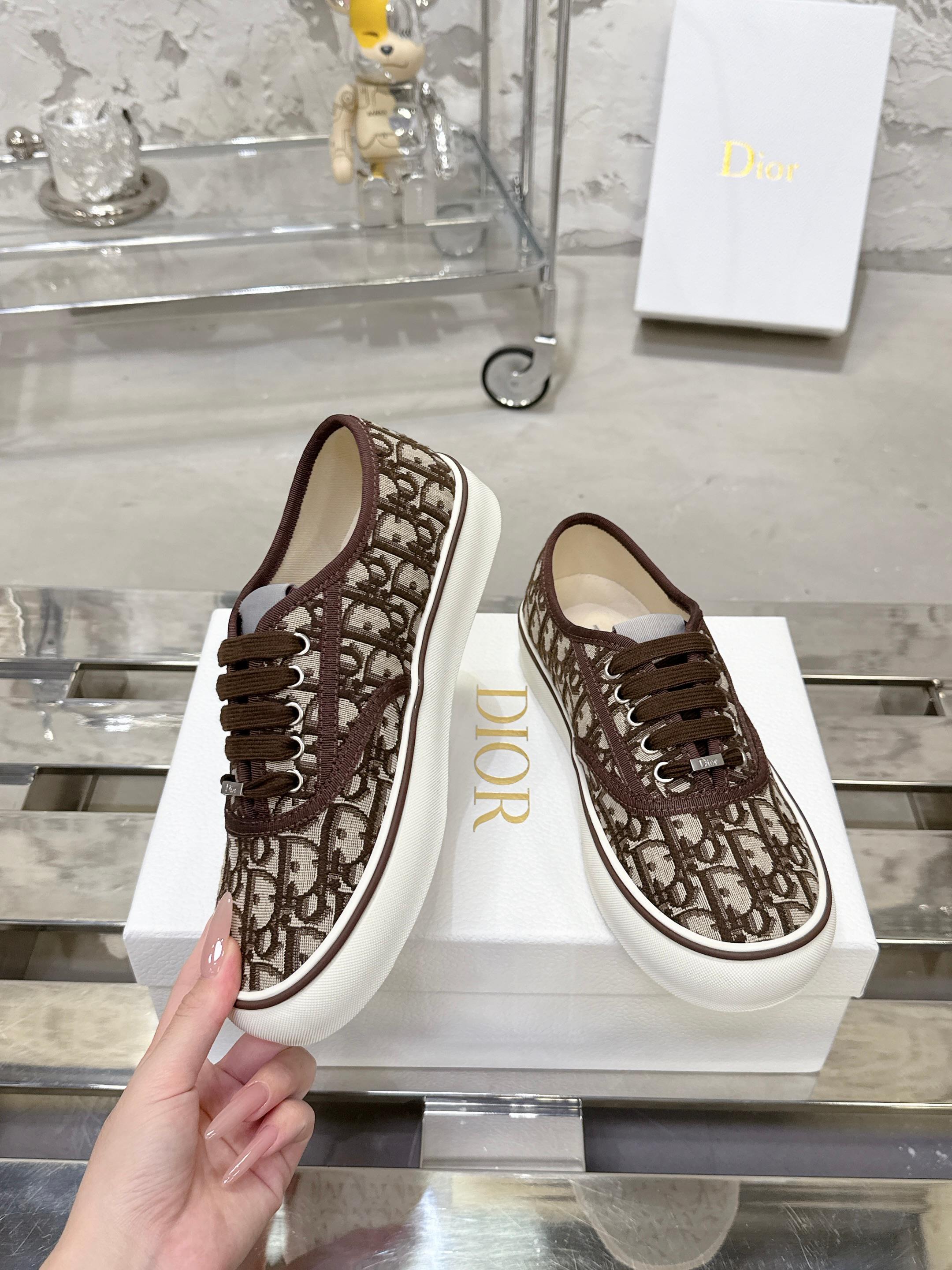 Dior Sneakers