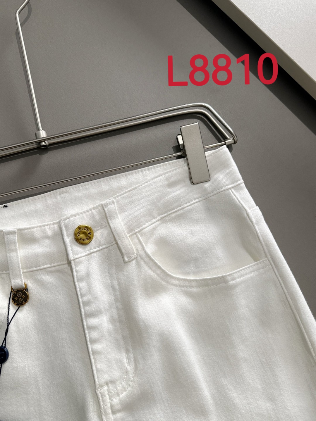 Louis Vuitton LV2025四季款修身牛仔裤长裤 采用进口客供日本Denim平纹棉质牛仔面料梭织生产
