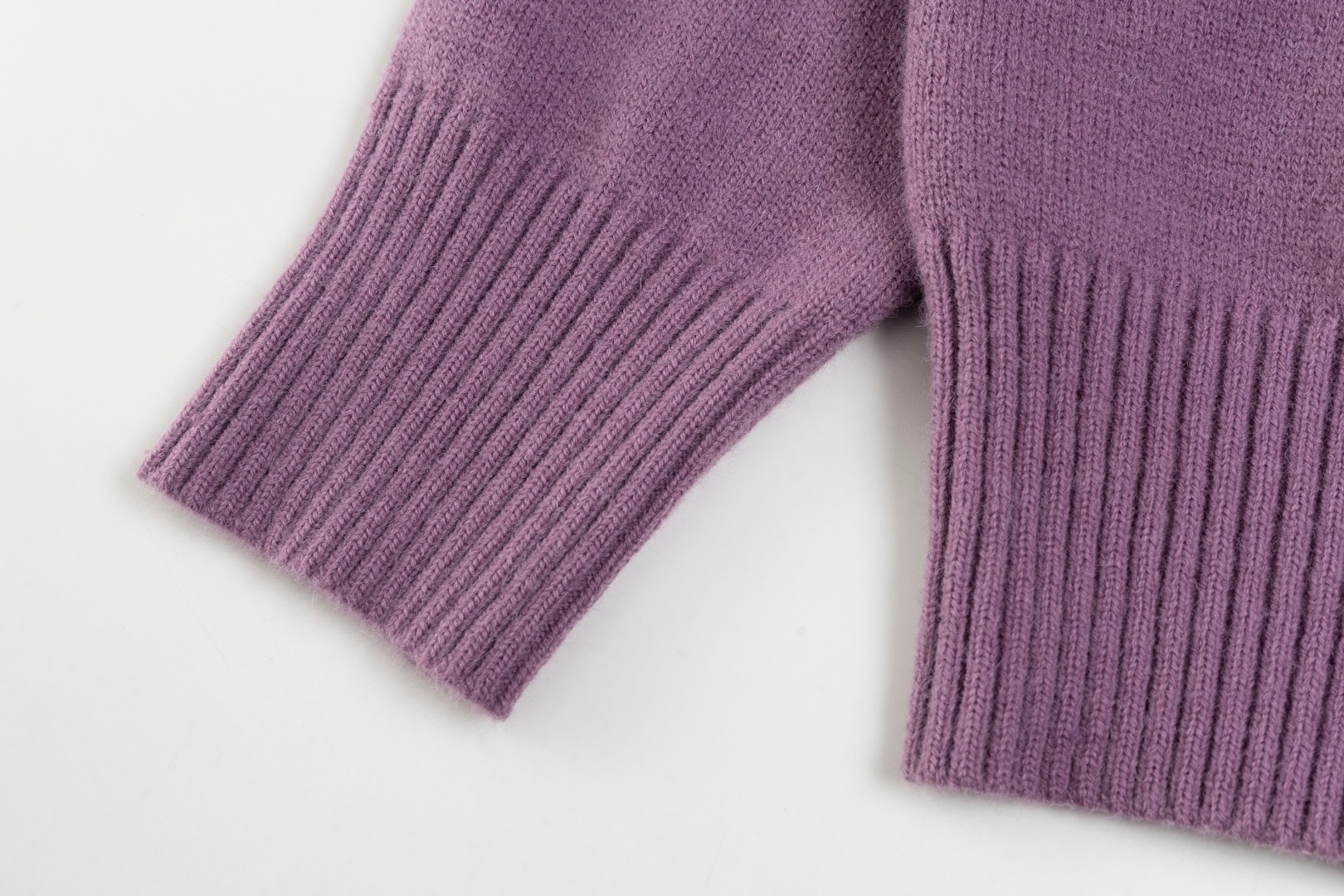 Classic Renovation: Love 2025s Sweater, 85% Wool, 730g, S-XL, Various Colors - 图片 6