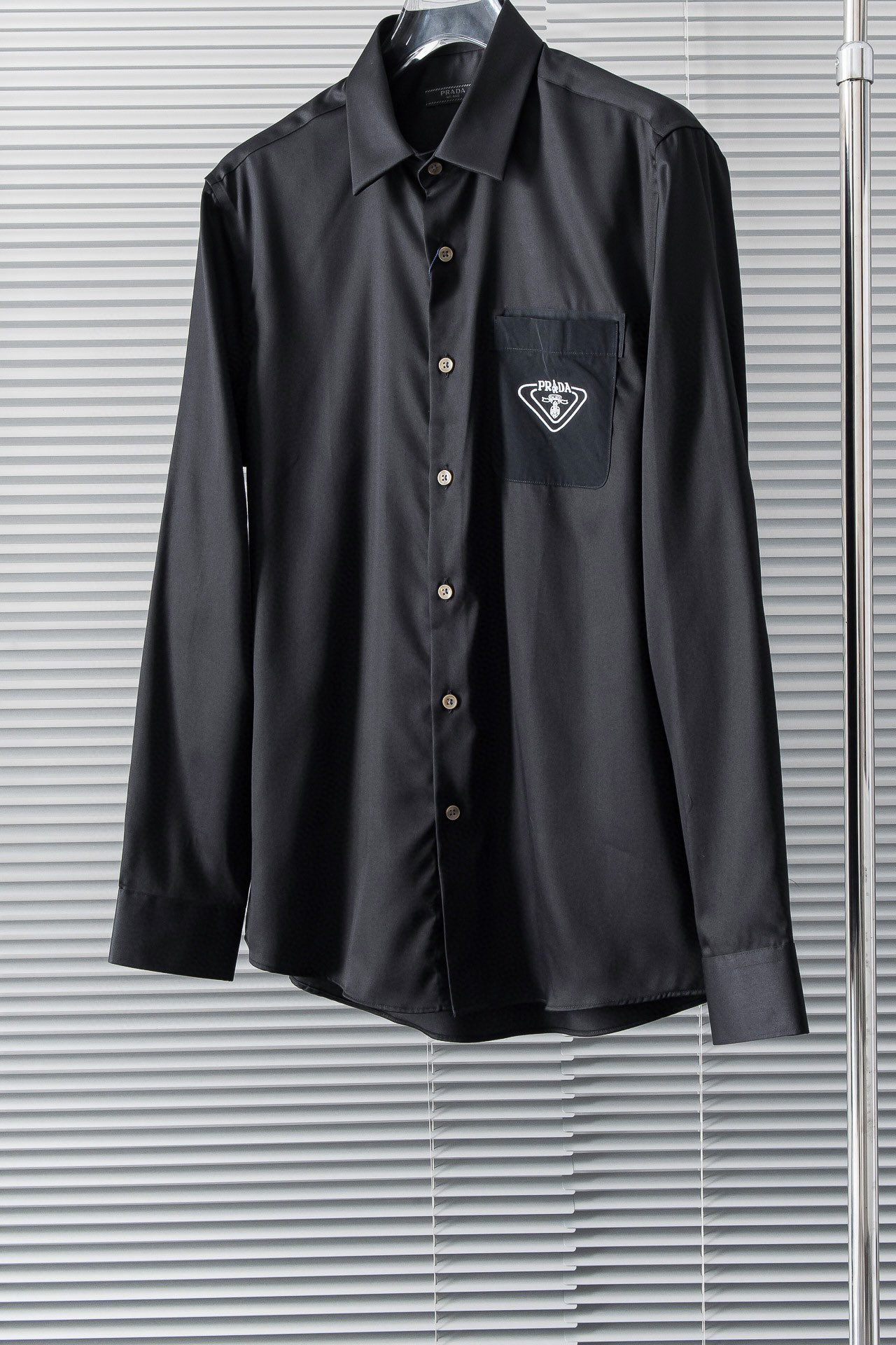 New#PRADA24ss春夏高品质的珍藏级进口高织棉男士长袖衬衫!夏季新款高品质的奢品者首推珍藏级长袖