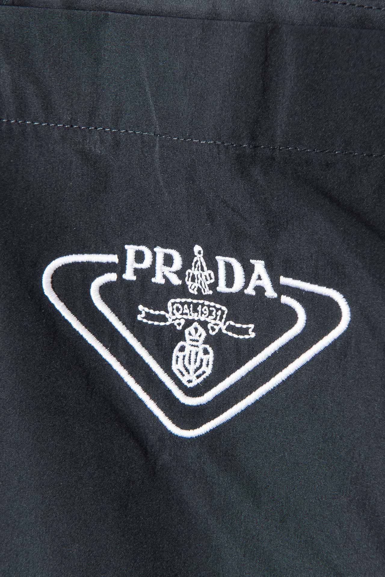 New#PRADA24ss春夏高品质的珍藏级进口高织棉男士长袖衬衫!夏季新款高品质的奢品者首推珍藏级长袖