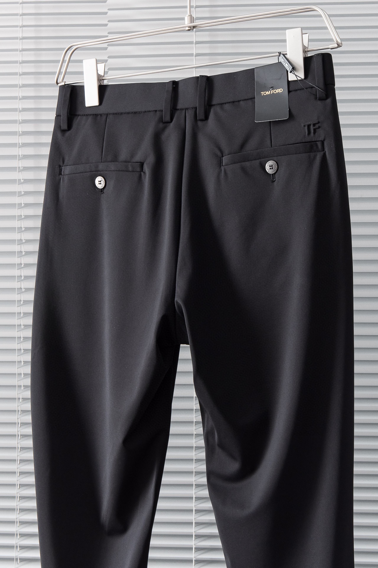 New#TF*轻奢时尚定制休闲西裤简洁干练的风格精致卓越的品质男装每款的设计点跟舒适度都能做到平衡刚刚上