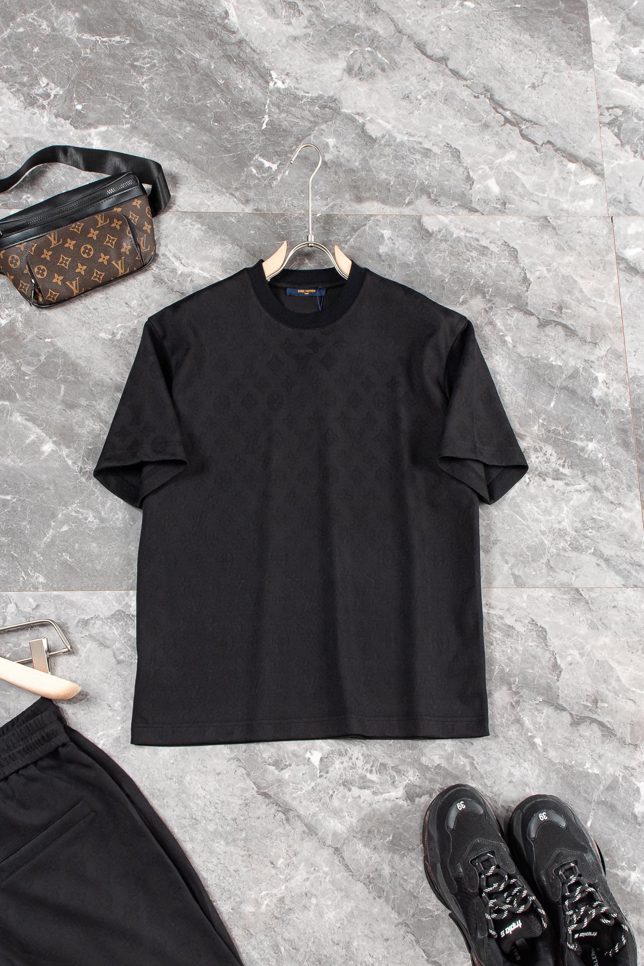 Louis Vuitton Clothing Shorts T-Shirt Black White Summer Collection Short Sleeve