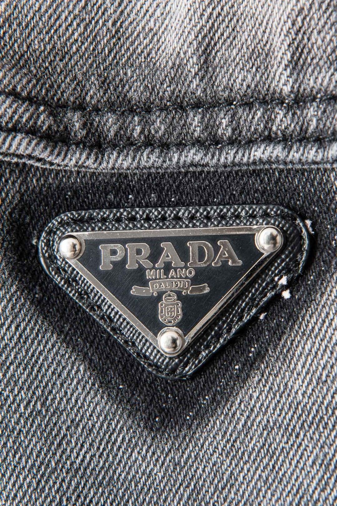 New#PRADA.24//单排扣水洗牛仔外套采用定制高品质斜纹棉质水洗牛仔面料纹理细腻棉感自然既有筋骨