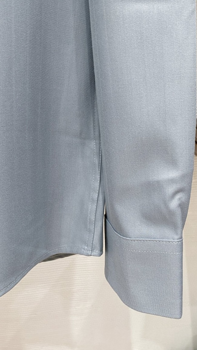 loro Piana1936新款衬衫#,客供天丝+棉质纤维混纺面料,精细的做工凸显面料质感,比普通棉质来