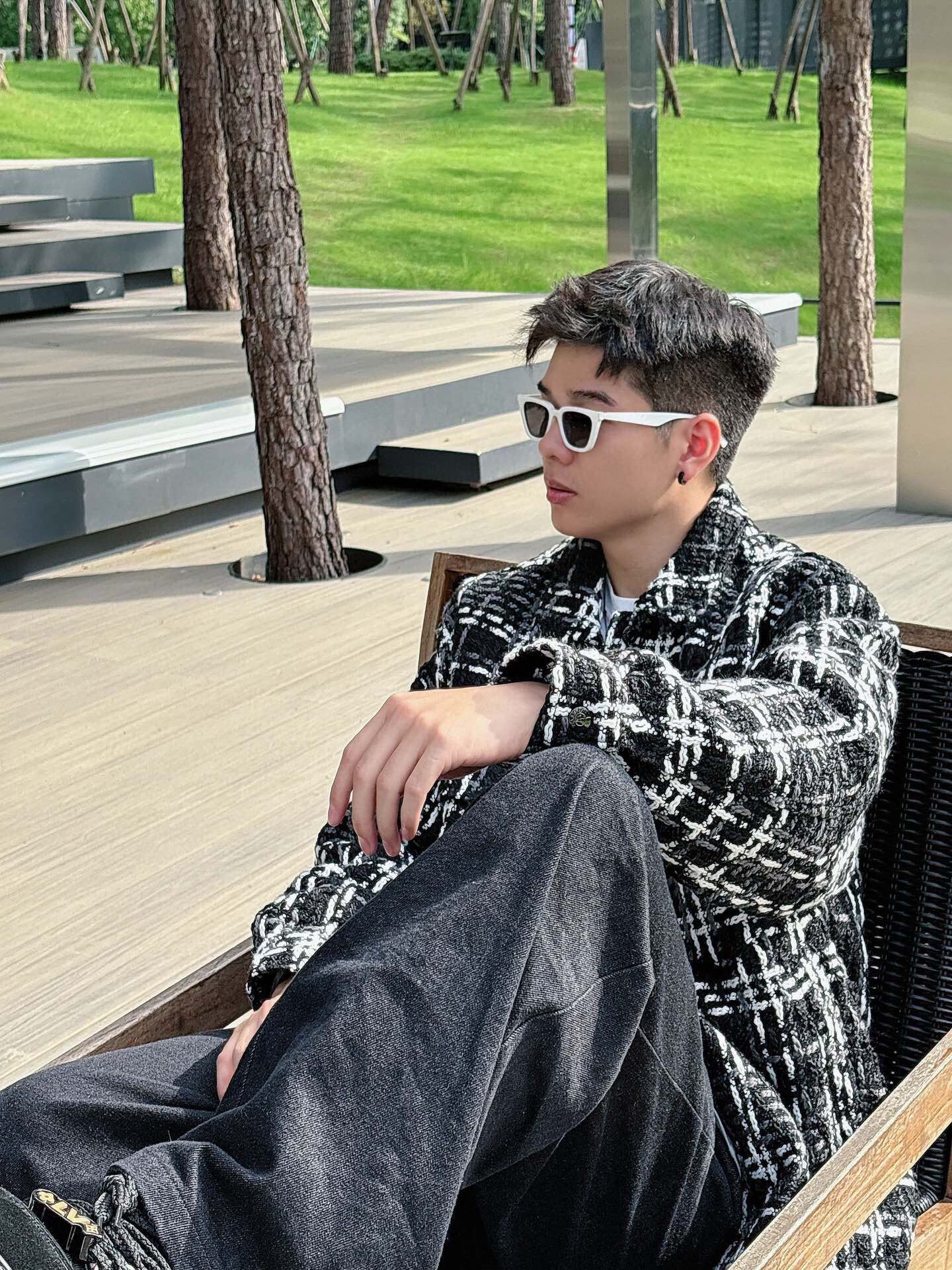 P。VTAENLITN ⁽高定款⁾ 90纯白鸭🦆绒。顶级千鸟格系列面包服男女同款国标90白鸭绒 蓬松度8