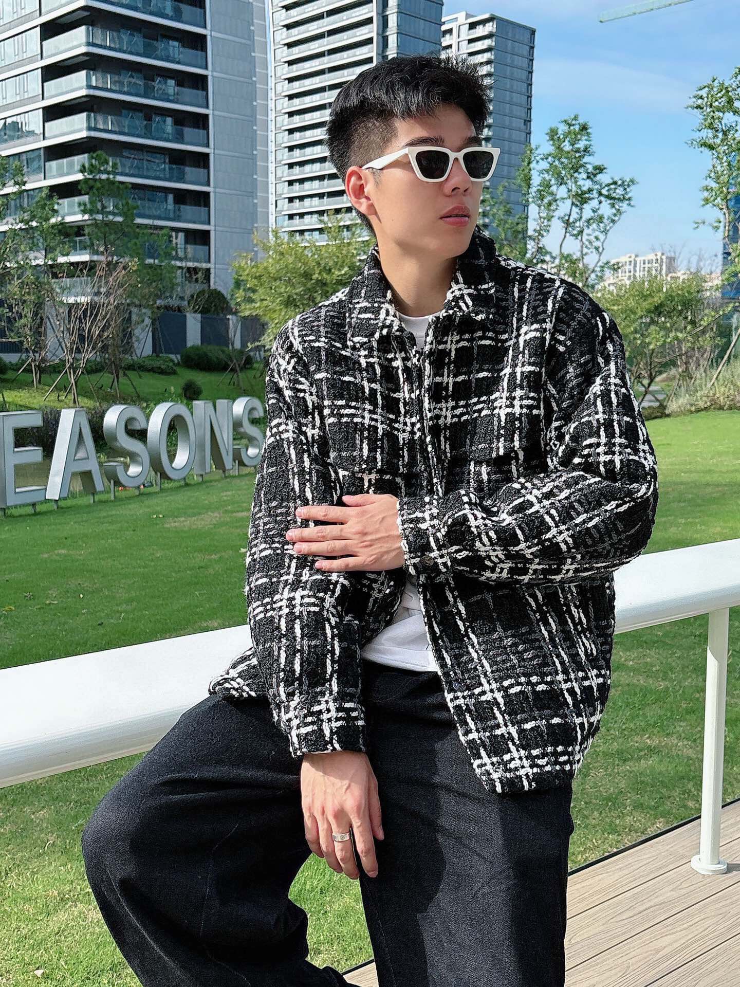 P。VTAENLITN ⁽高定款⁾ 90纯白鸭🦆绒。顶级千鸟格系列面包服男女同款国标90白鸭绒 蓬松度8