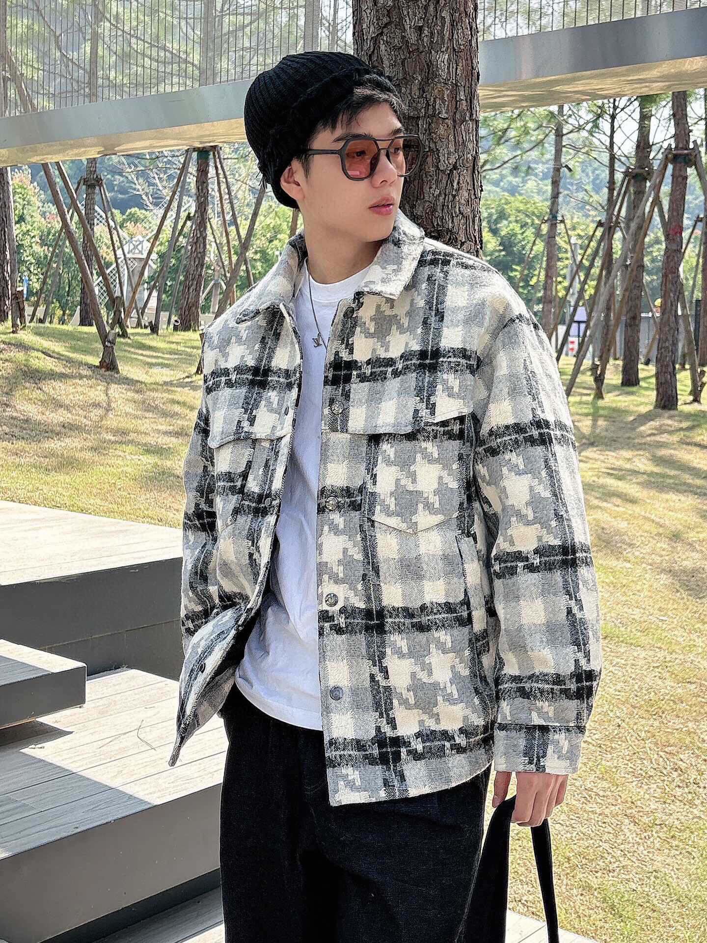 P。VTAENLITN ⁽高定款⁾ 90纯白鸭🦆绒。羽绒服外套 顶级千鸟格系列面包服男女同款国标90白鸭