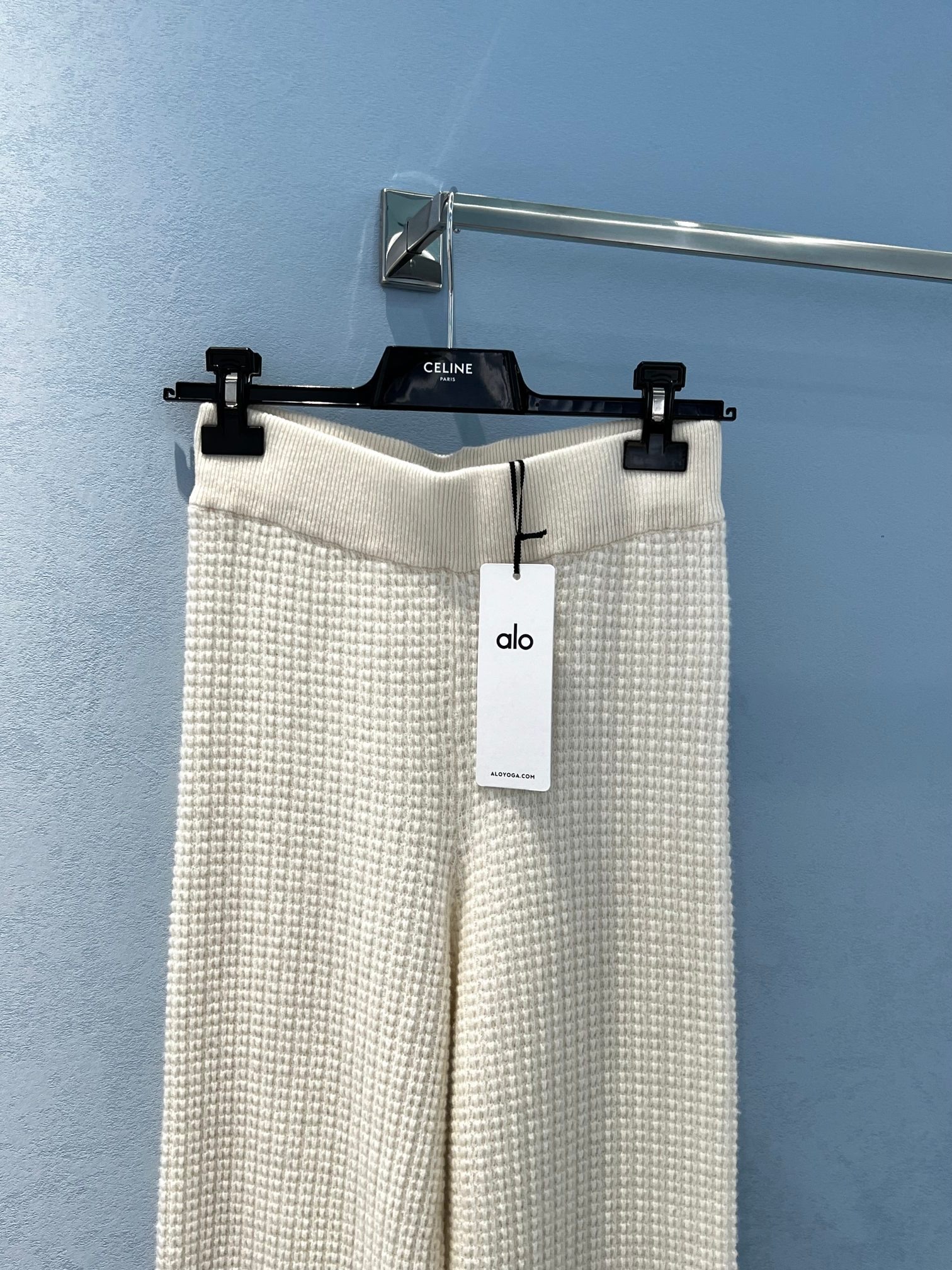 Trendy High-Waist Knitted Pants for Comfortable Style, Sizes S/M/L Available - 图片 3