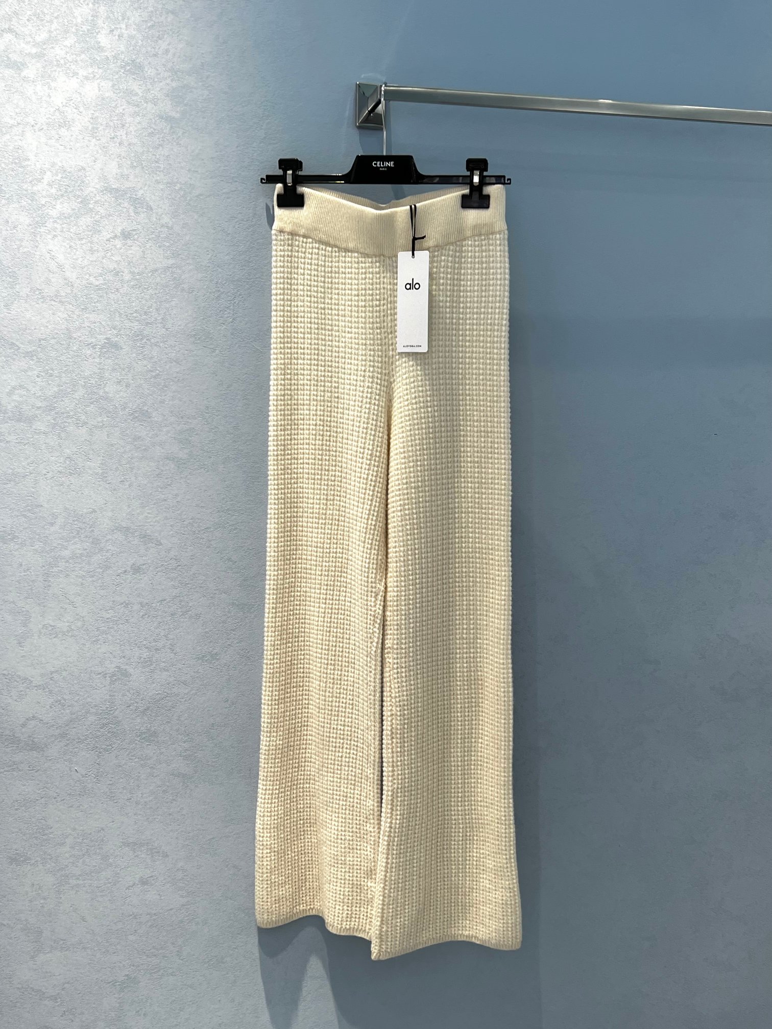 Trendy High-Waist Knitted Pants for Comfortable Style, Sizes S/M/L Available - 图片 1