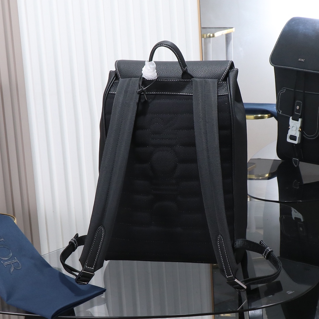 Dior Style Black Leather Backpack Bags detail image 4 from source 776414