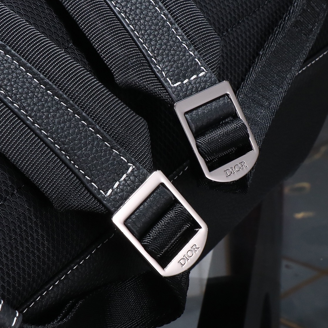 Dior Style Black Leather Backpack Bags detail image 7 from source 776414