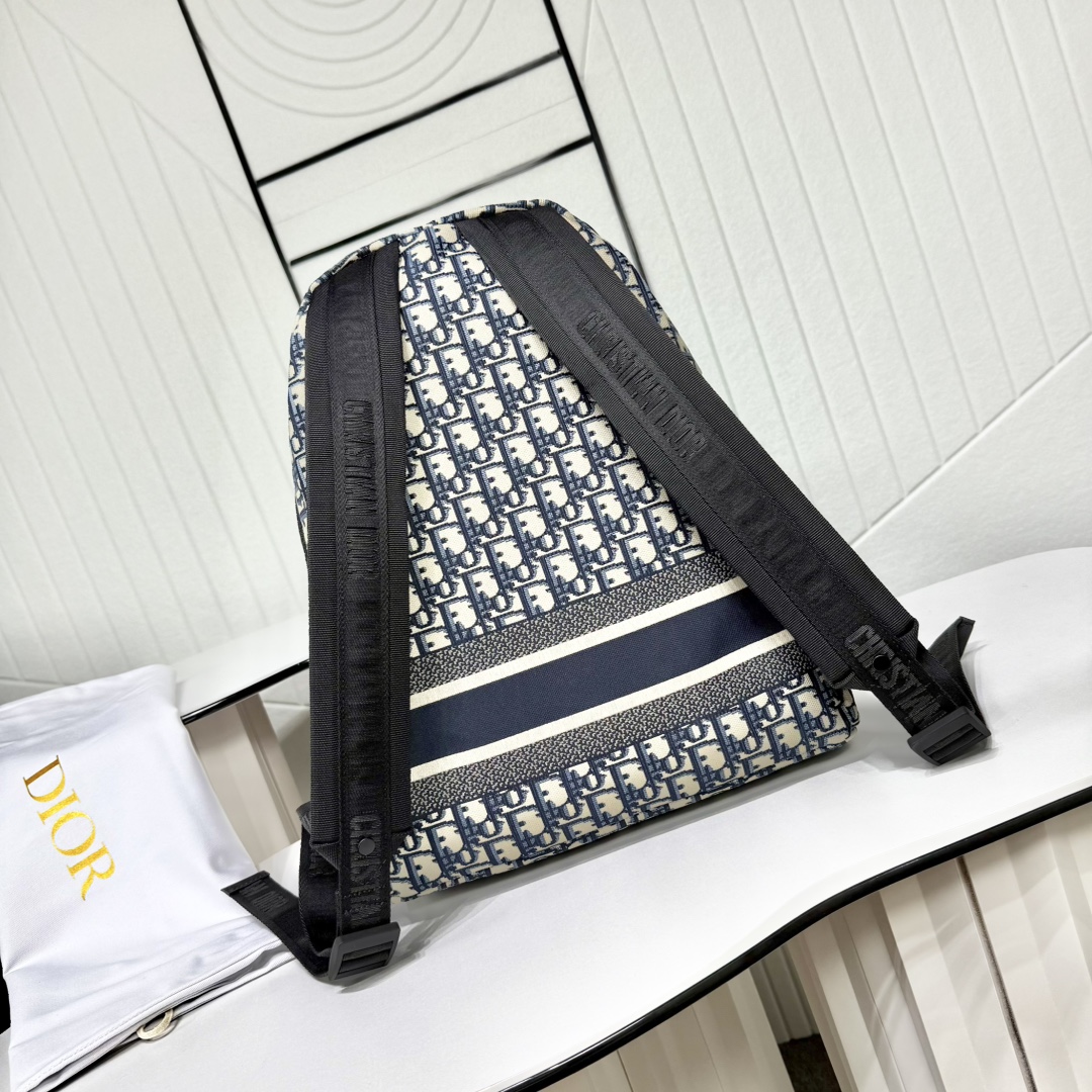 Dior Style Beige Glasses Bags detail image 4 from source 776428
