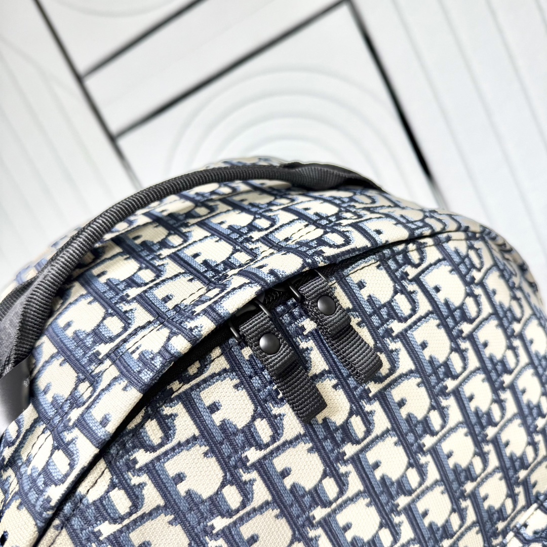 Dior Style Beige Glasses Bags detail image 6 from source 776428