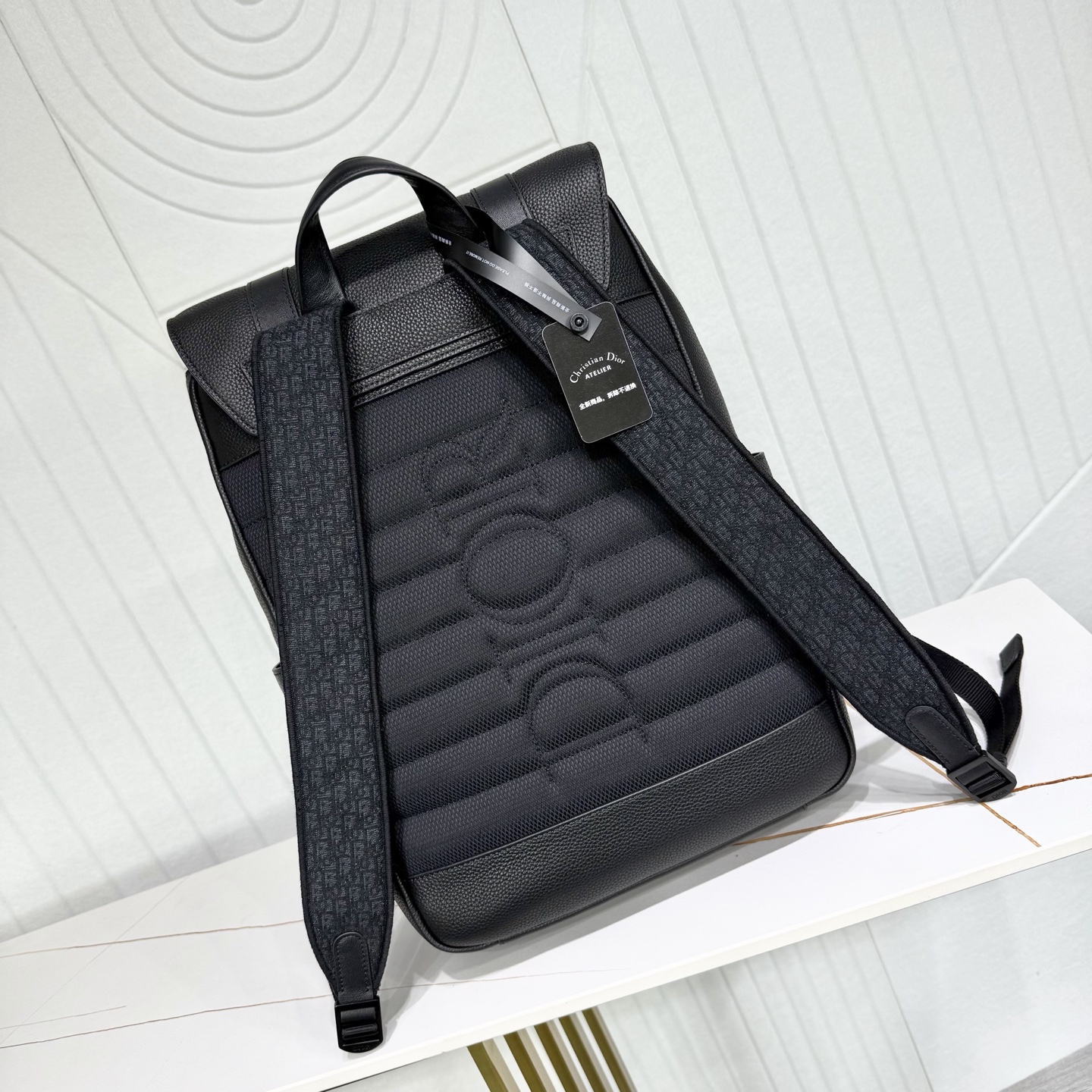 Dior Style Black Leather Backpack Bags detail image 4 from source 776394