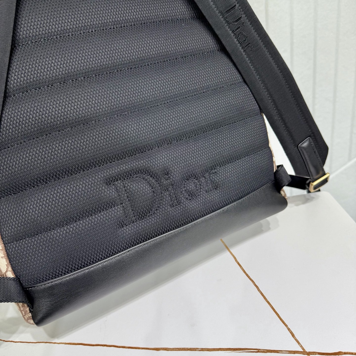 Dior Style Brown Leather Backpack Bags detail image 8 from source 776395