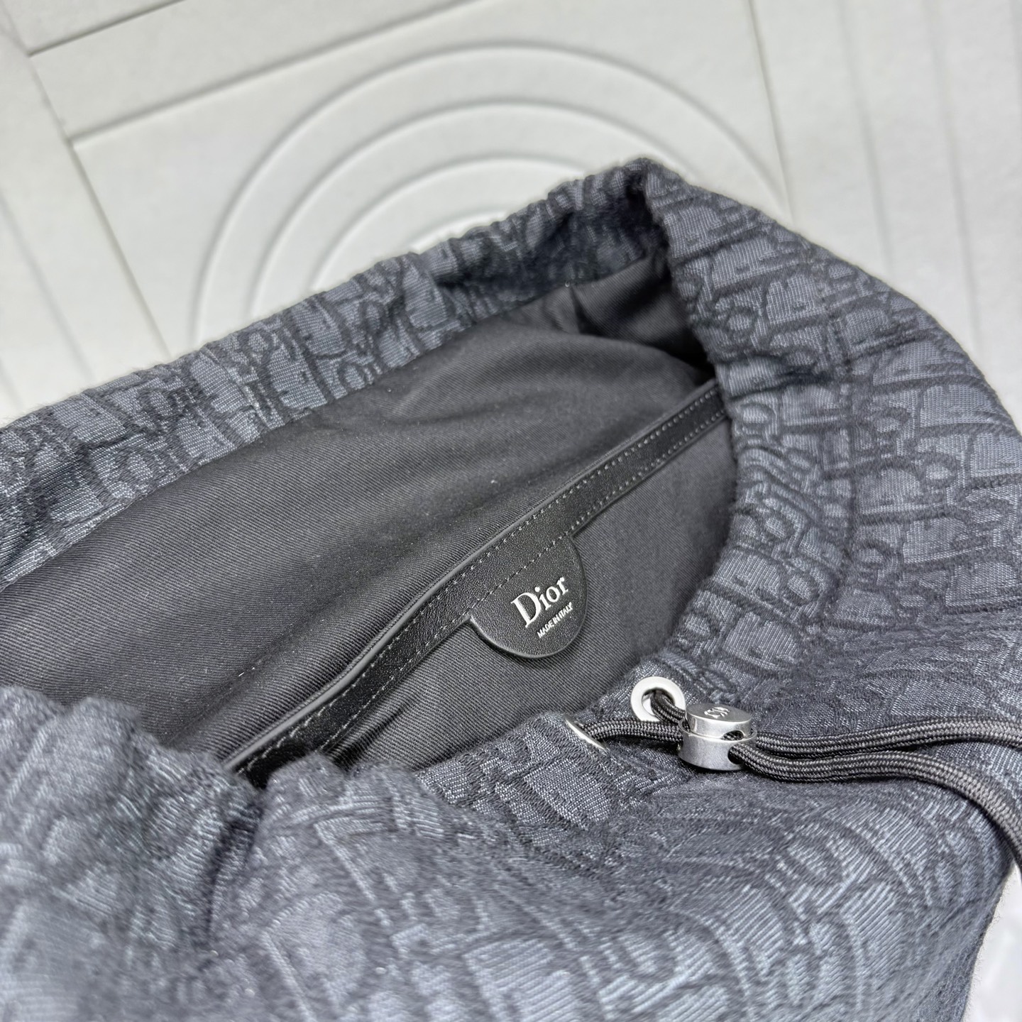 Dior Style Black Leather Backpack Bags detail image 9 from source 776396