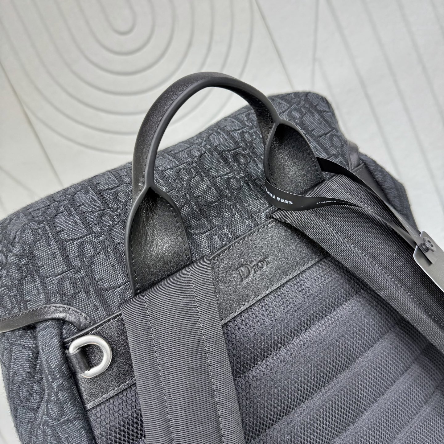 Dior Style Black Leather Backpack Bags detail image 6 from source 776396