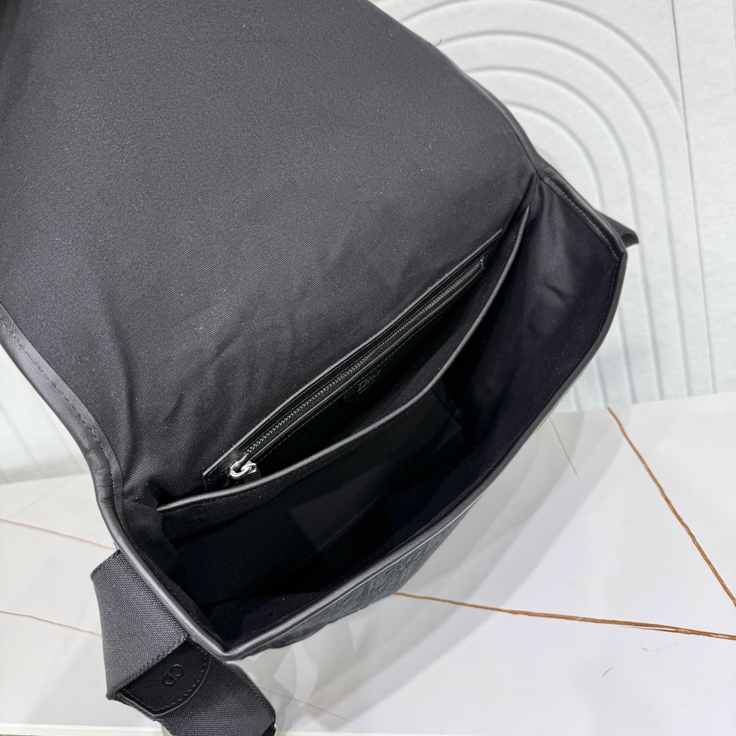 Dior Style Black Leather Top Handle Bag style reference detail image 8 from source 776390