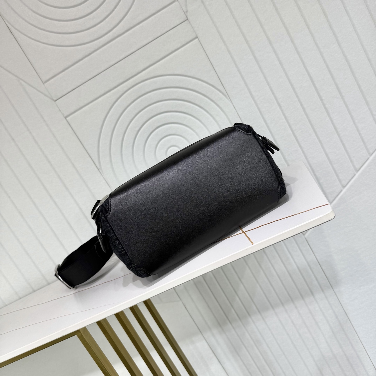 Dior Style Black Leather Top Handle Bag style reference detail image 6 from source 776390
