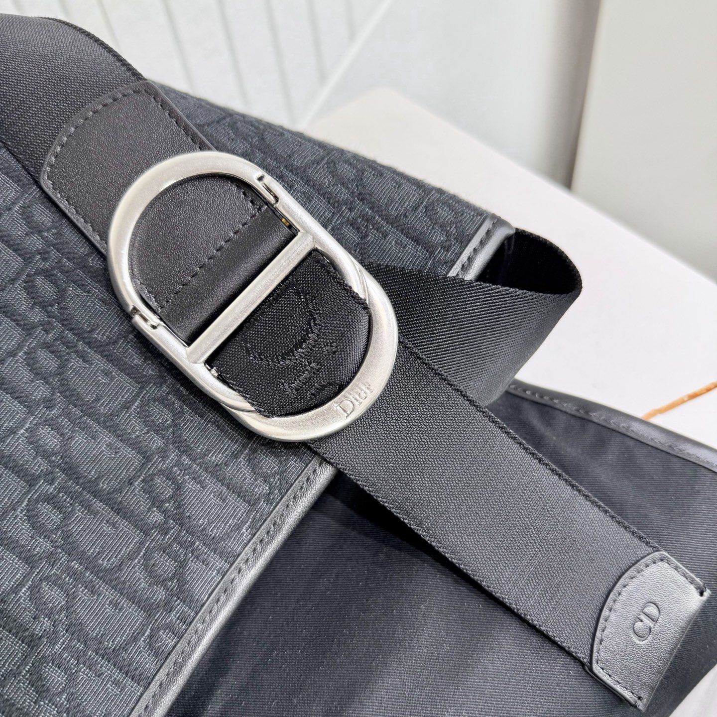 Dior Style Black Leather Top Handle Bag style reference detail image 5 from source 776392