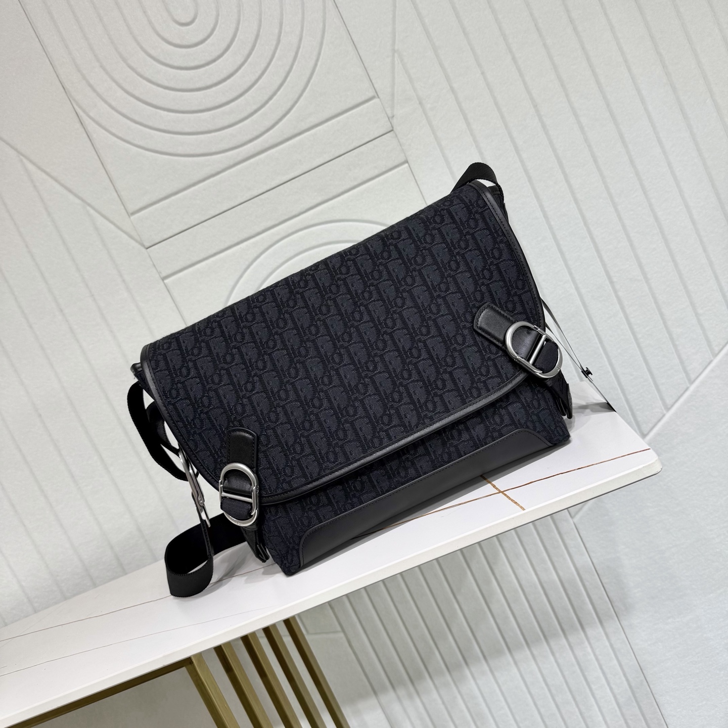 Dior Style Black Leather Top Handle Bag style reference detail image 1 from source 776392