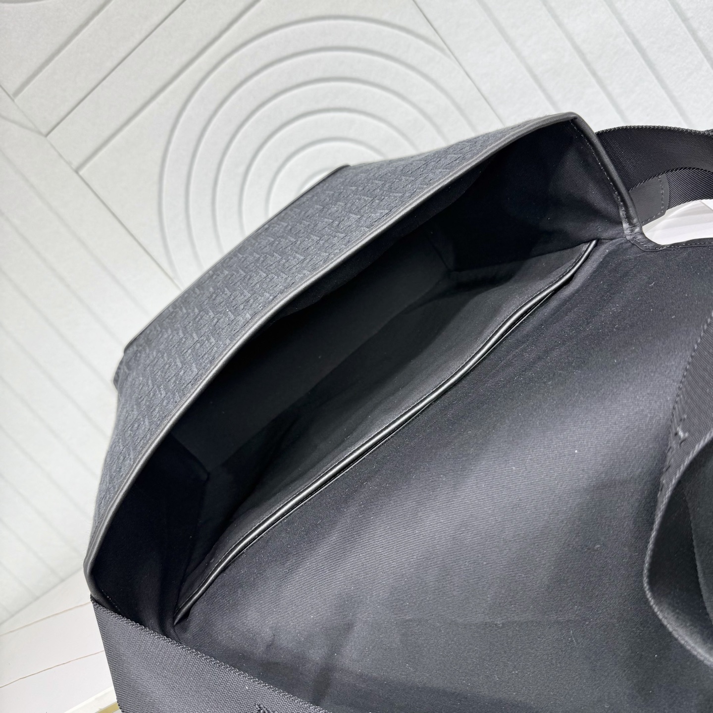 Dior Style Black Leather Top Handle Bag style reference detail image 7 from source 776392