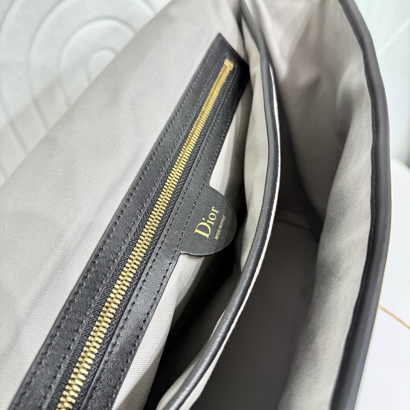Dior Style Black Leather Top Handle Bag style reference detail image 9 from source 776393