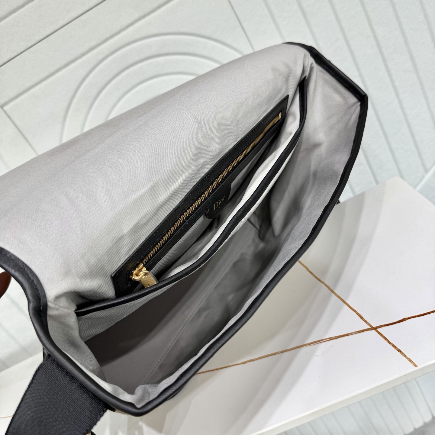 Dior Style Black Leather Top Handle Bag style reference detail image 8 from source 776393