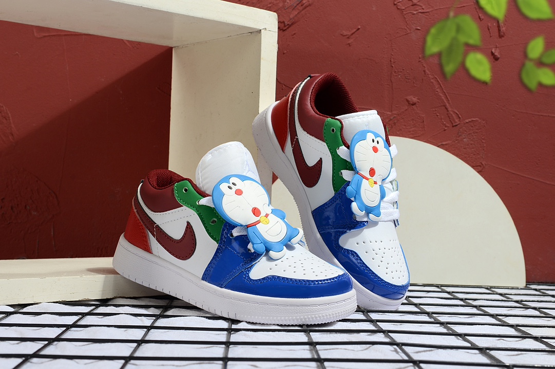 图片[3]-Jordan/乔丹 童鞋版本上线👣你家有个fashion宝贝👶🏻中底注胶孔内置真Sole气垫❗️耐克Air Jordan Brand 1 Mid GS\”Hulk\”AJ1乔丹一代低帮经典复古文化休闲运动篮球鞋“乔1低邦童鞋系列” 类型：低邦童鞋 尺码：22 23 24 25 26 27 28 29 30 31 32 33 34 35 36 37-选品中心