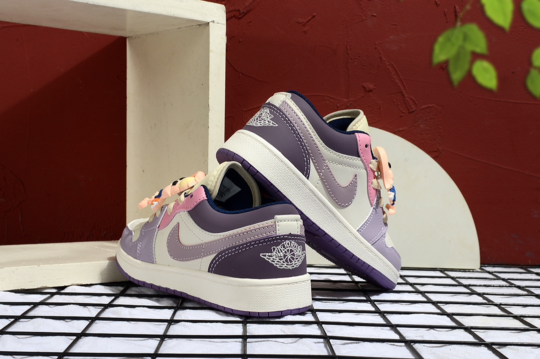 图片[4]-Jordan/乔丹 童鞋版本上线👣你家有个fashion宝贝👶🏻中底注胶孔内置真Sole气垫❗️耐克Air Jordan Brand 1 Mid GS\”Hulk\”AJ1乔丹一代低帮经典复古文化休闲运动篮球鞋“乔1低邦童鞋系列” 类型：低邦童鞋 尺码：22 23 24 25 26 27 28 29 30 31 32 33 34 35 36 37-选品中心