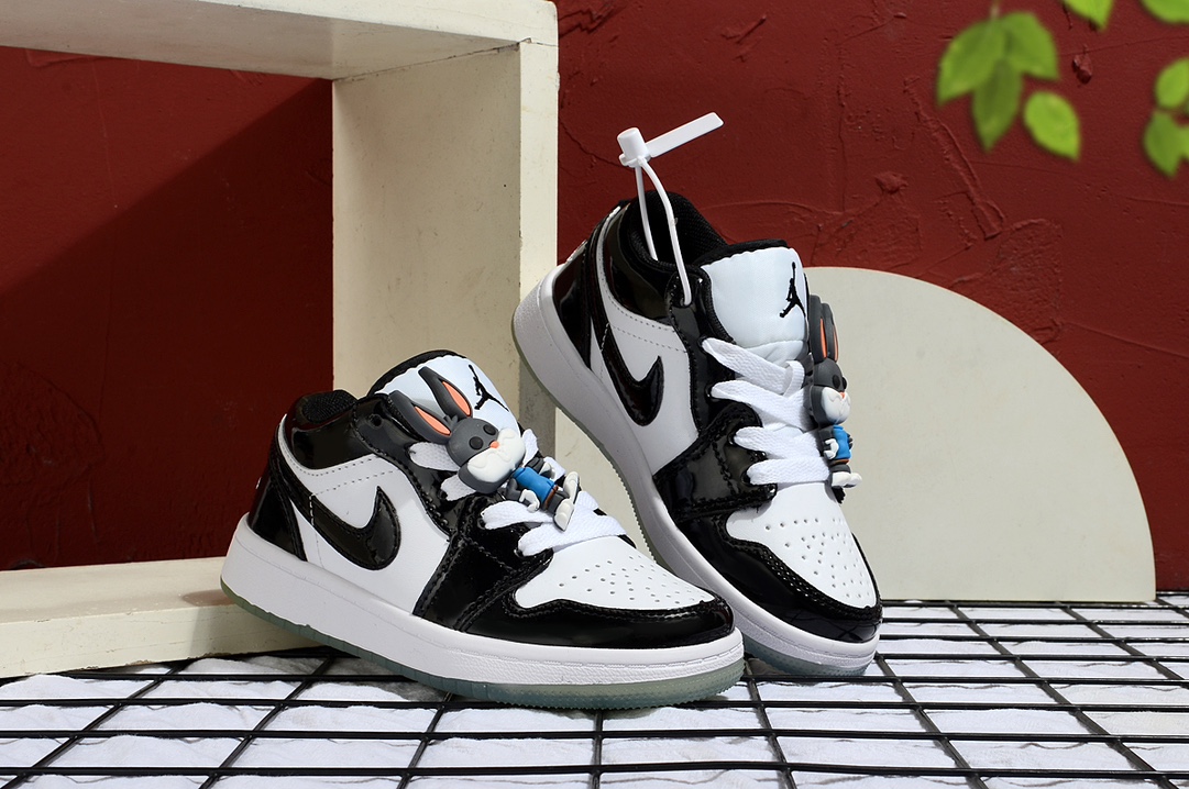 图片[3]-Jordan/乔丹 童鞋版本上线👣你家有个fashion宝贝👶🏻中底注胶孔内置真Sole气垫❗️耐克Air Jordan Brand 1 Mid GS\”Hulk\”AJ1乔丹一代低帮经典复古文化休闲运动篮球鞋“乔1低邦童鞋系列” 类型：低邦童鞋 尺码：22 23 24 25 26 27 28 29 30 31 32 33 34 35 36 37-选品中心