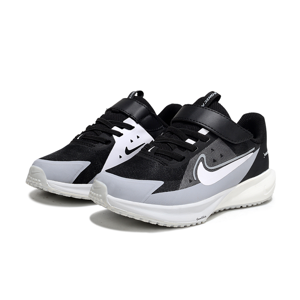 图片[4]-2025🔥 NK 新款超音速男女童专业跑步鞋，SONIC FLY（PS） 尺码：27-37码 专柜同步新品🆕 优质面料拼接，质感满满💯 魔术贴➕松紧带设计，穿脱方便✌🏻 橡胶耐磨防滑大底，脚感不言而喻☁️！!，-选品中心