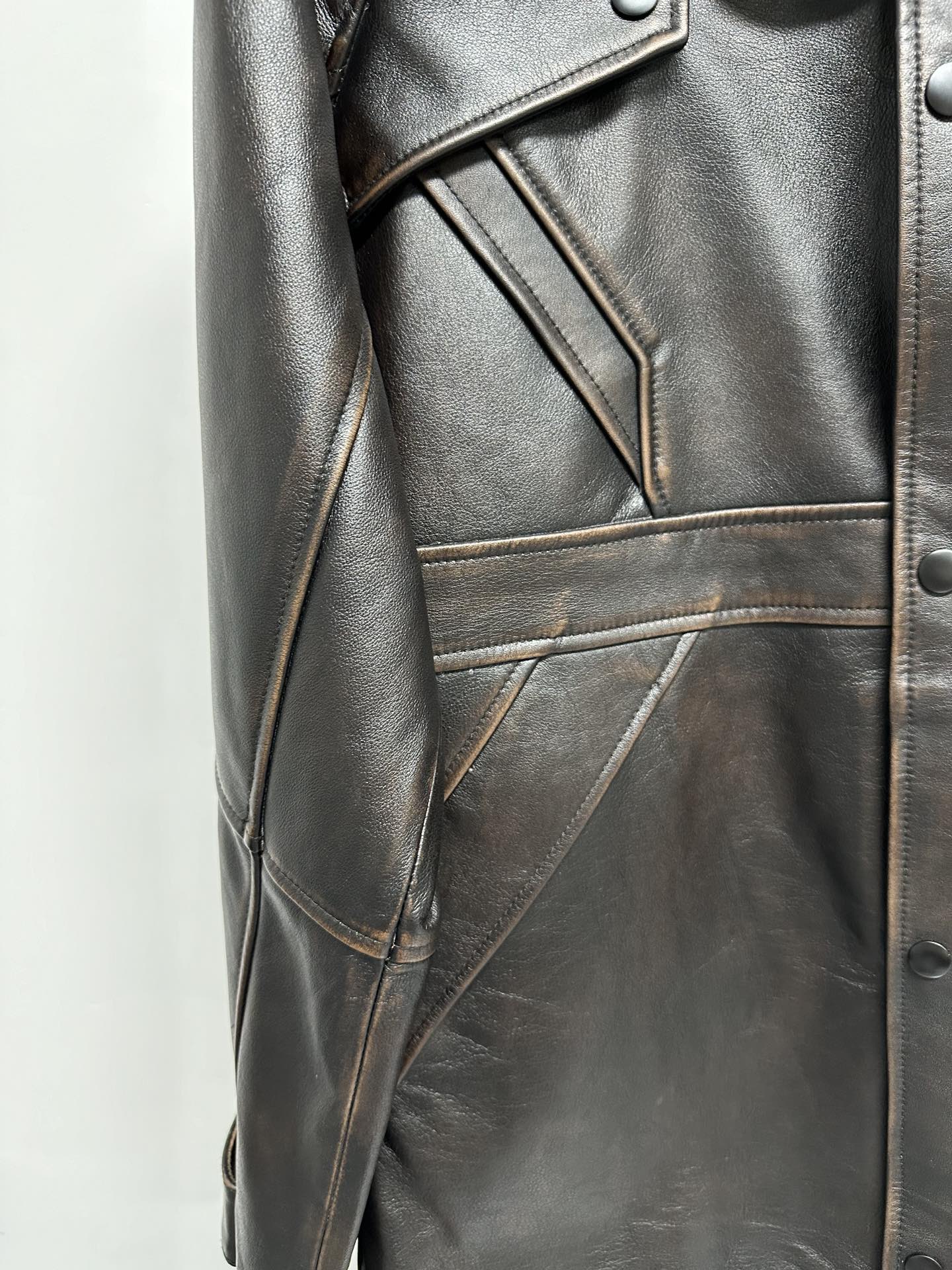 P Leather Jacket: Mid-Length Cowhide Biker Jacket, Durable Hardware, Size 48-56 6 i1727071133 4198 7