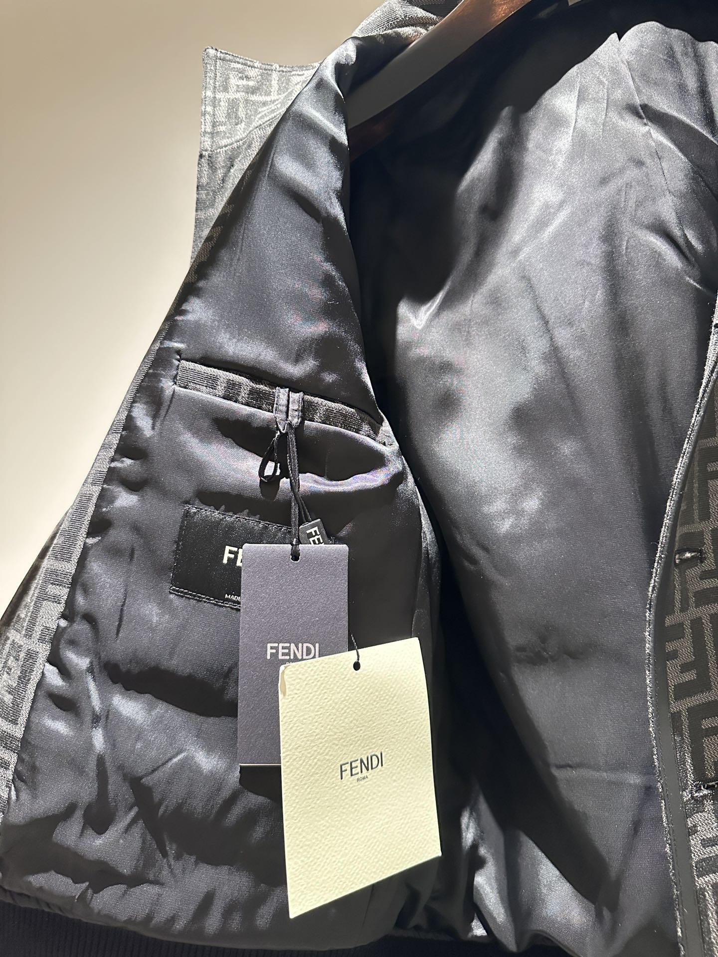 FD Monogram Padded Jacket with Leather Pockets | Stylish & Warm 7 i1734394916 1472 6