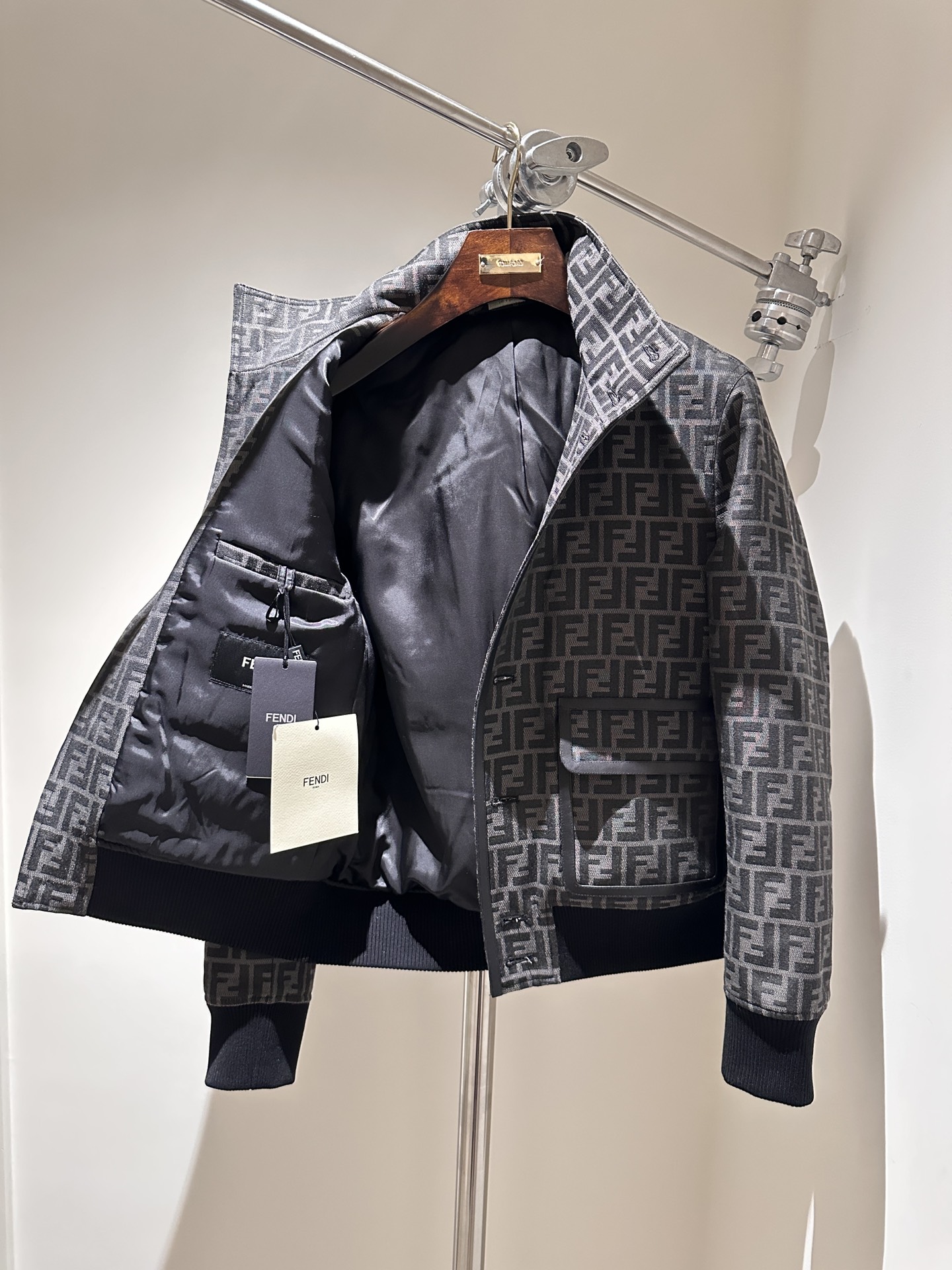 FD Monogram Padded Jacket with Leather Pockets | Stylish & Warm 3 i1734394916 5594 3