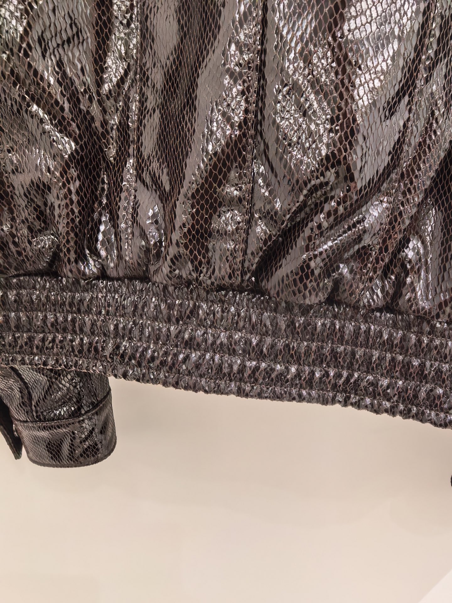 i1752582304744 4706 0 17