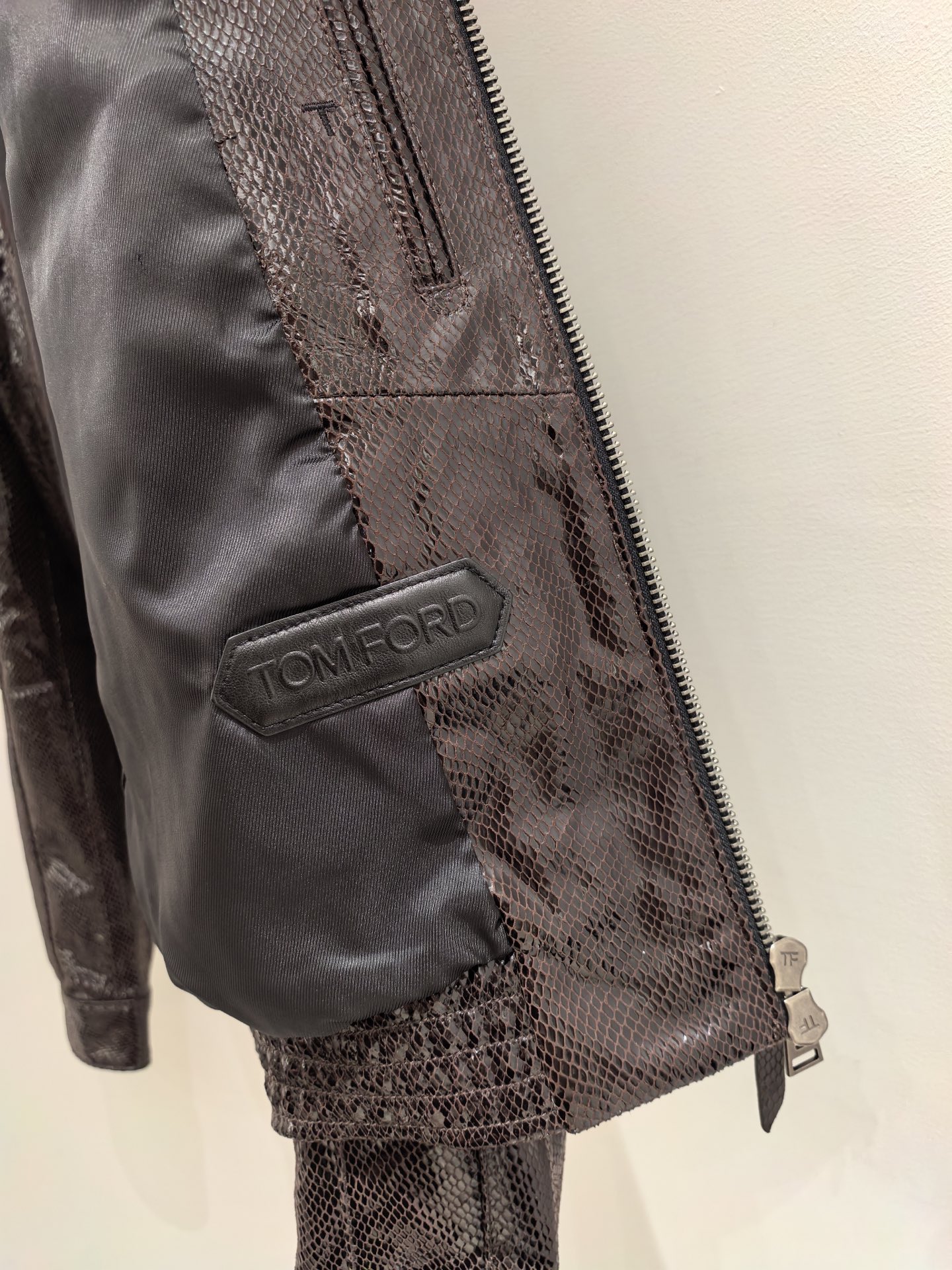 i1752582304789 7565 0 13