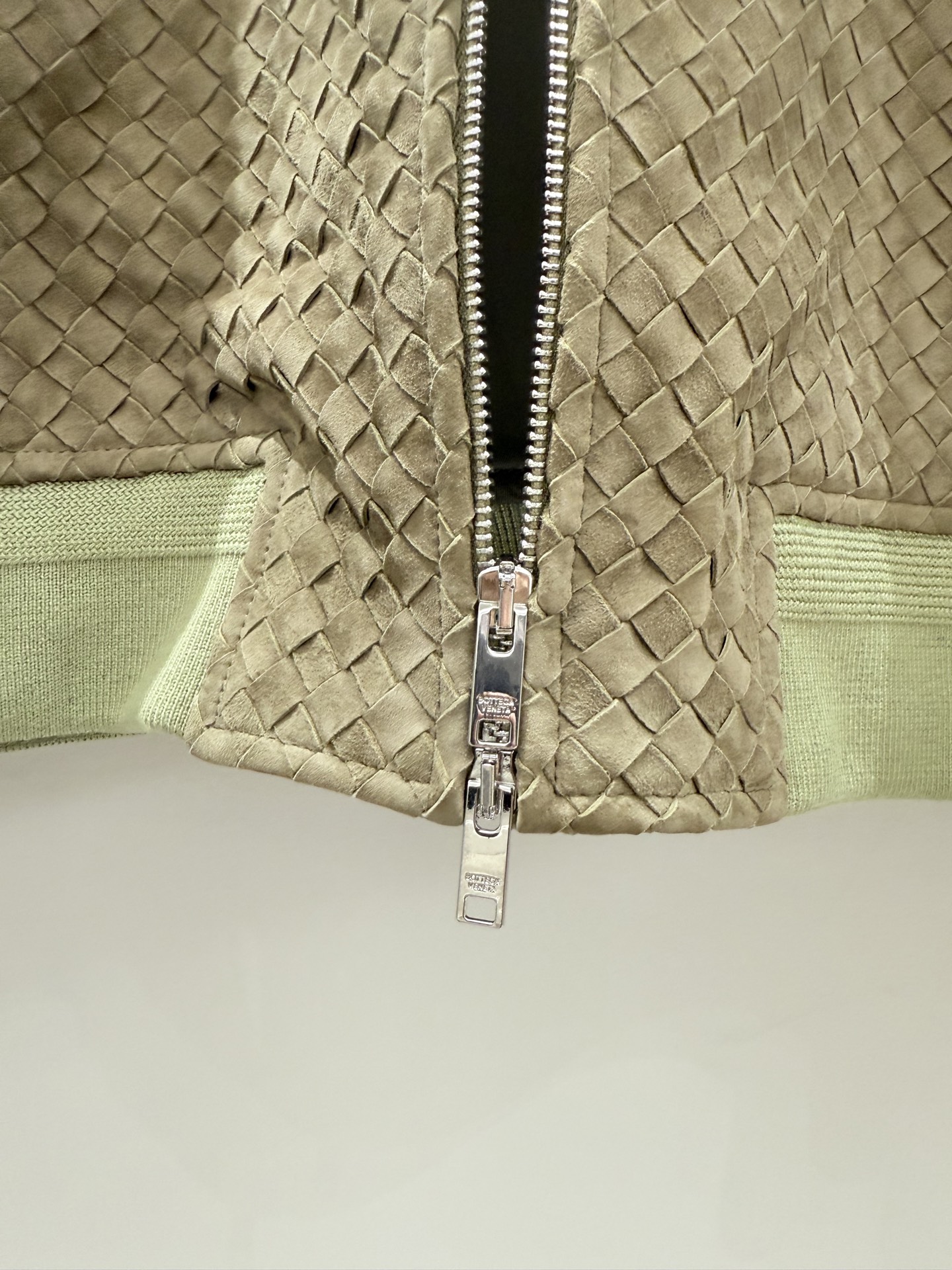 i1754889132038 3057 0 4