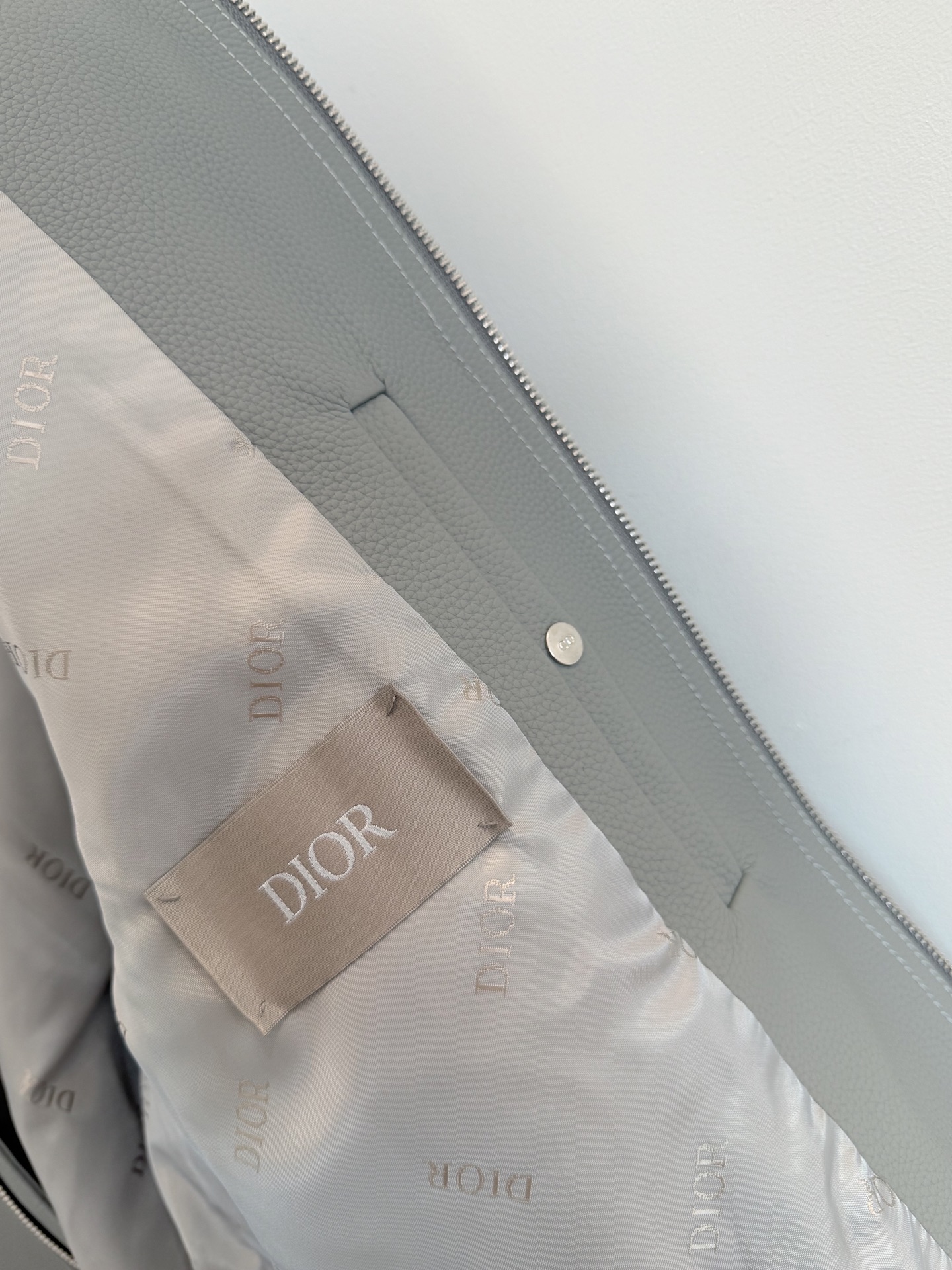 Dior Wool and Leather Baseball Jacket, Stylish New Definition - Limited Stock 5 i1755147972511 5596 0 6