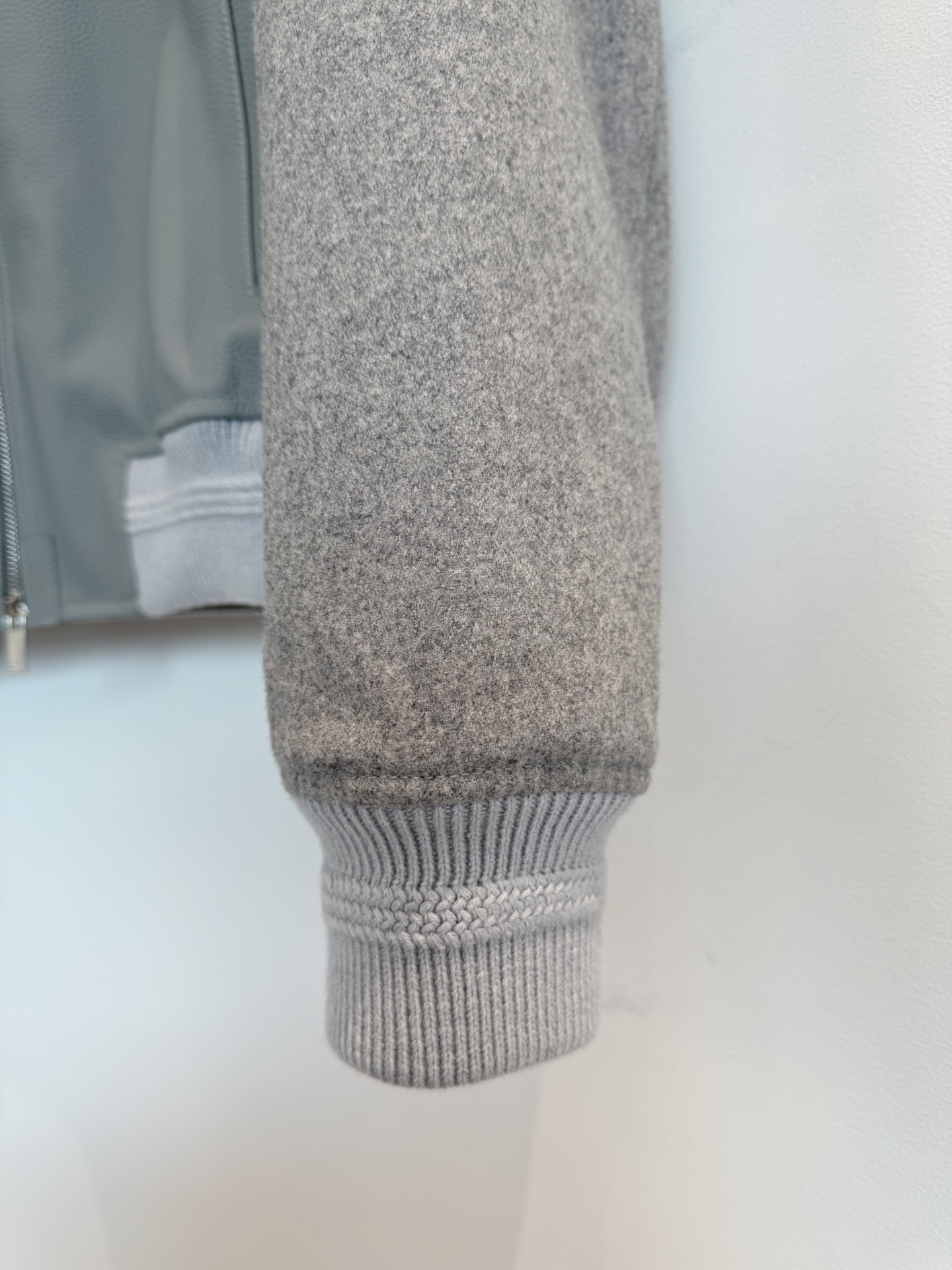 Dior Wool and Leather Baseball Jacket, Stylish New Definition - Limited Stock 6 i1755147975339 398 0 4