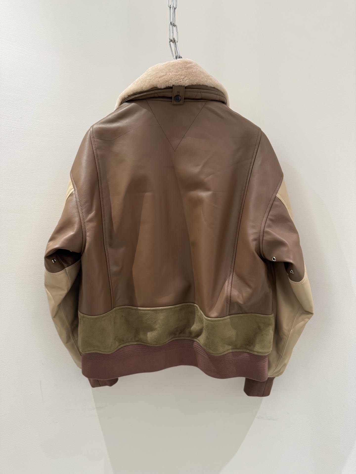Bottega Veneta Lambskin Leather Jacket with Detachable Wool Collar 5 i1756104525552 8511 0 3