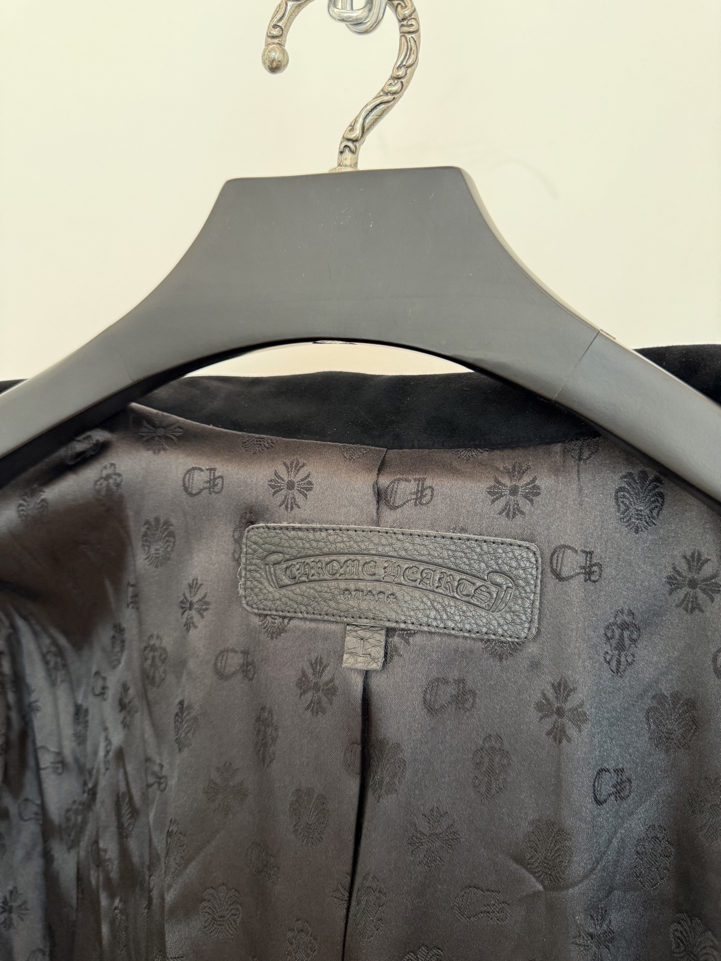 Chrome Hearts Lambskin Suede Leather Jacket with Silver Hardware 7 i1757732970863 8531 0 5