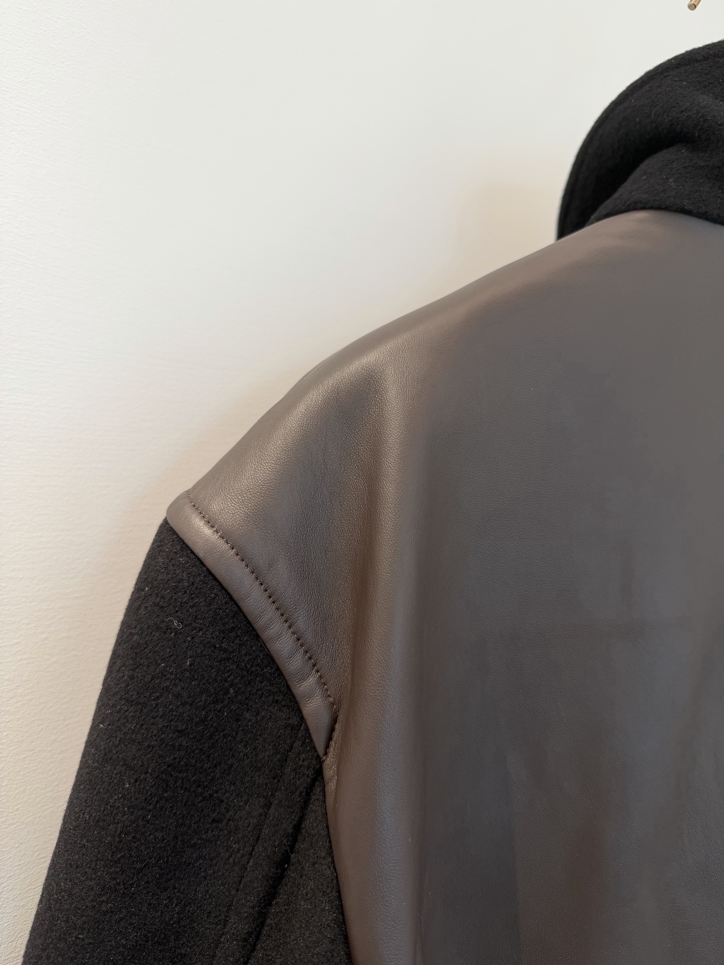 Hermes Wool Toggle Buckle Zip Cropped Jacket