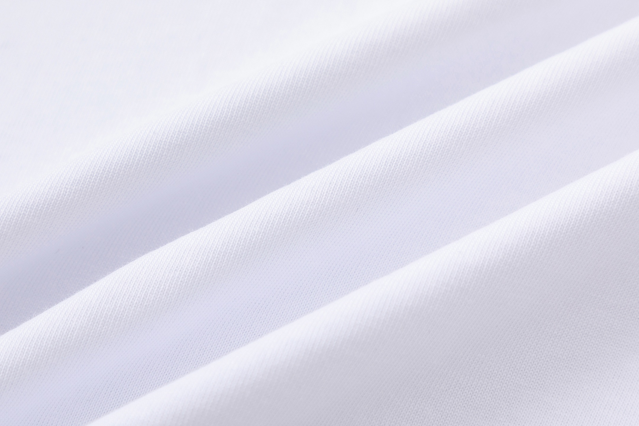 Off-White Printed Crew Neck T-Shirt | Fashionable Cotton Tee for Men & Women 10 i1744854670194 2603 0 8