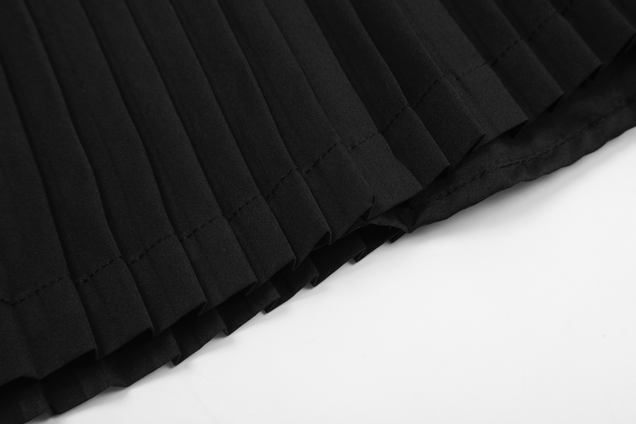 Alo Yoga High-Waisted Pleated Tennis Skirt | Moisture Wicking & Anti-Odor 6 i1747791355173 6593 0 4
