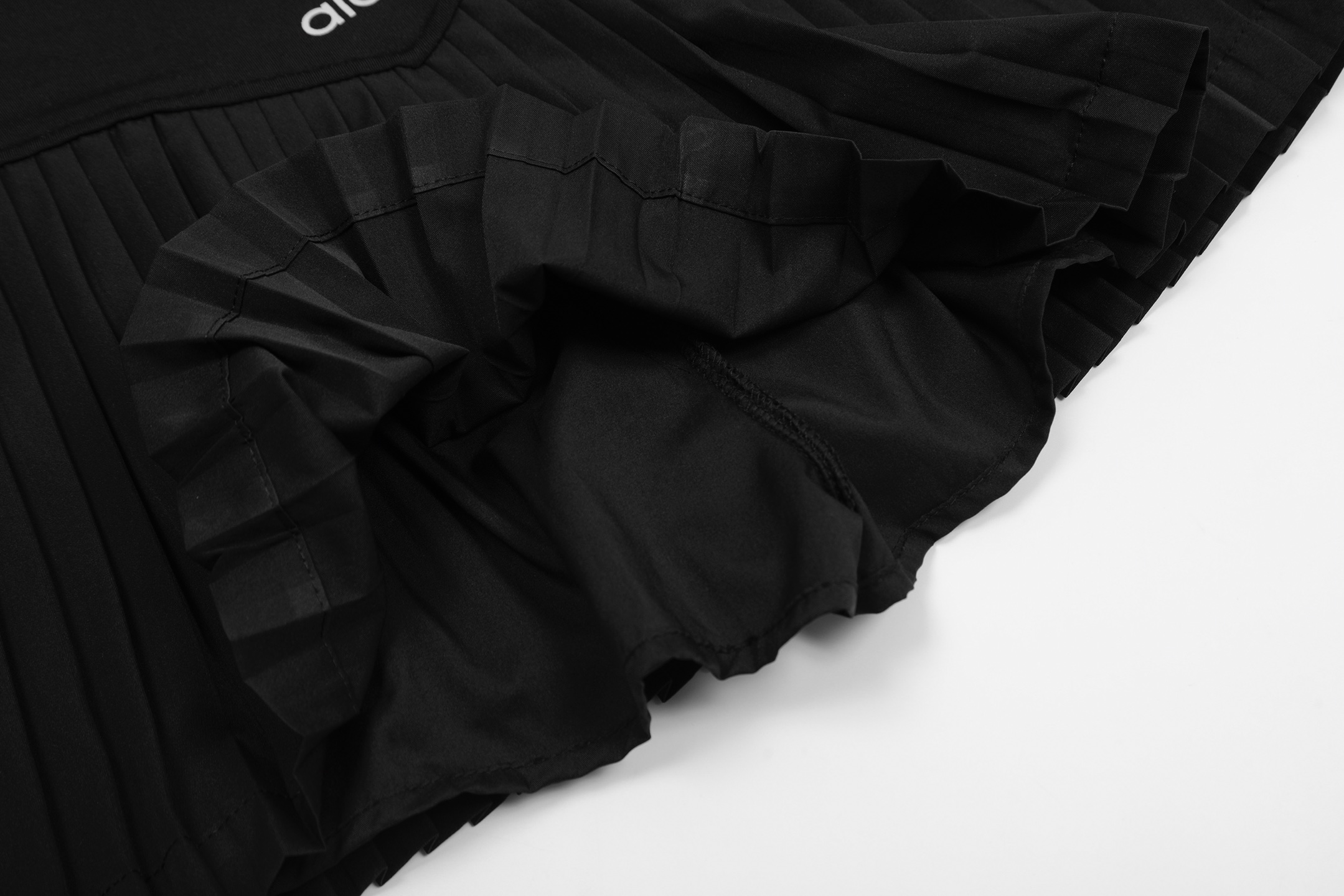Alo Yoga High-Waisted Pleated Tennis Skirt | Moisture Wicking & Anti-Odor 7 i1747791355195 2603 0 5