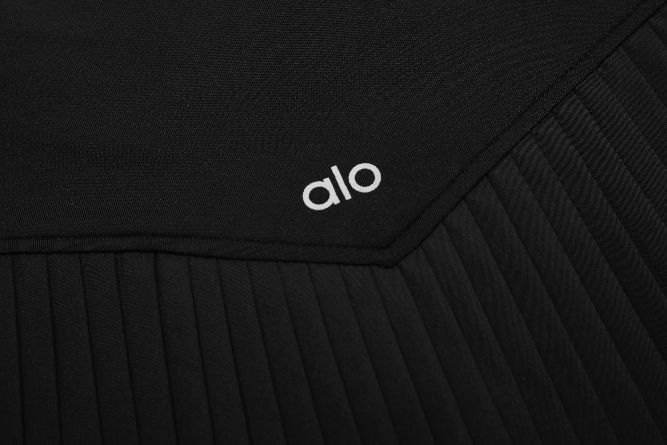 Alo Yoga High-Waisted Pleated Tennis Skirt | Moisture Wicking & Anti-Odor 4 i1747791355262 1797 0 2