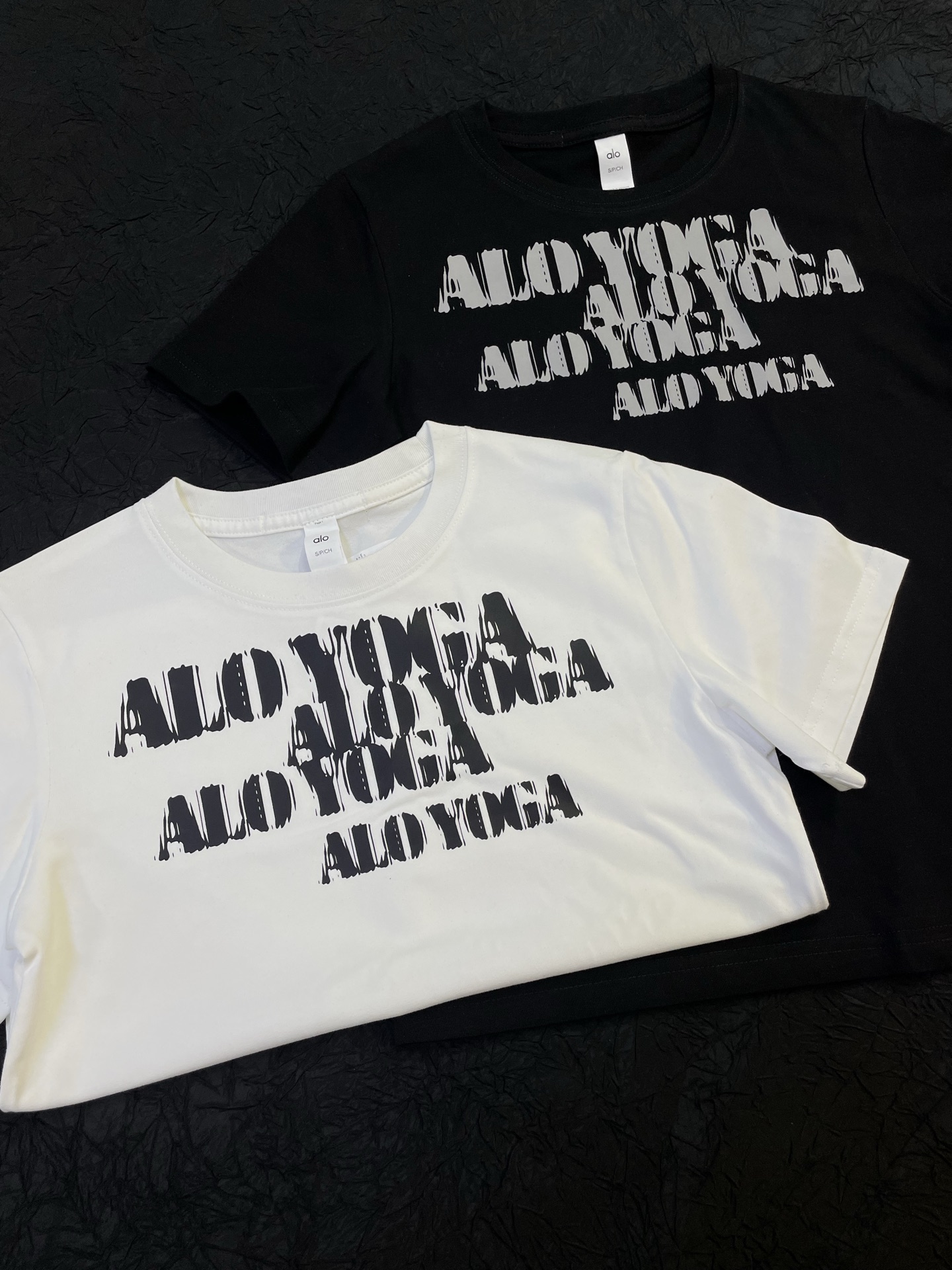 ALO Yoga Women's Crew Neck Graphic Print T-Shirt - Casual Summer Top 3 i1747792861589 7418 0 1