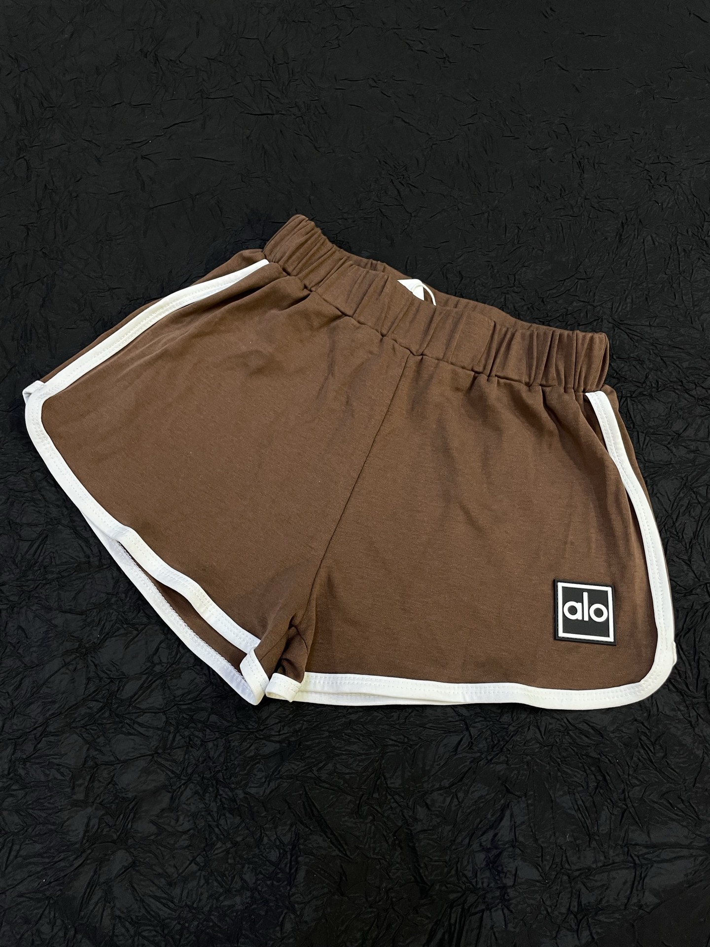 ALO Jersey Shorts: High-Waisted Cotton Blend with Contrast Trim 2 i1747793146303 8997 0 1